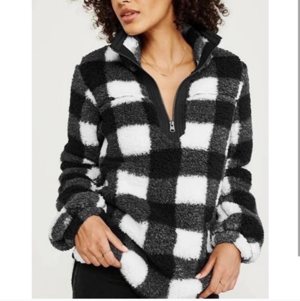 Abercrombie & Fitch Soft and warm Sherpa Sweater Sz-M